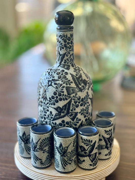 Handmade Mexican Tequila Set – Black Clay Bottle & Shot Glasses from Guanajuato | Bird Design by Pajaro Artisans