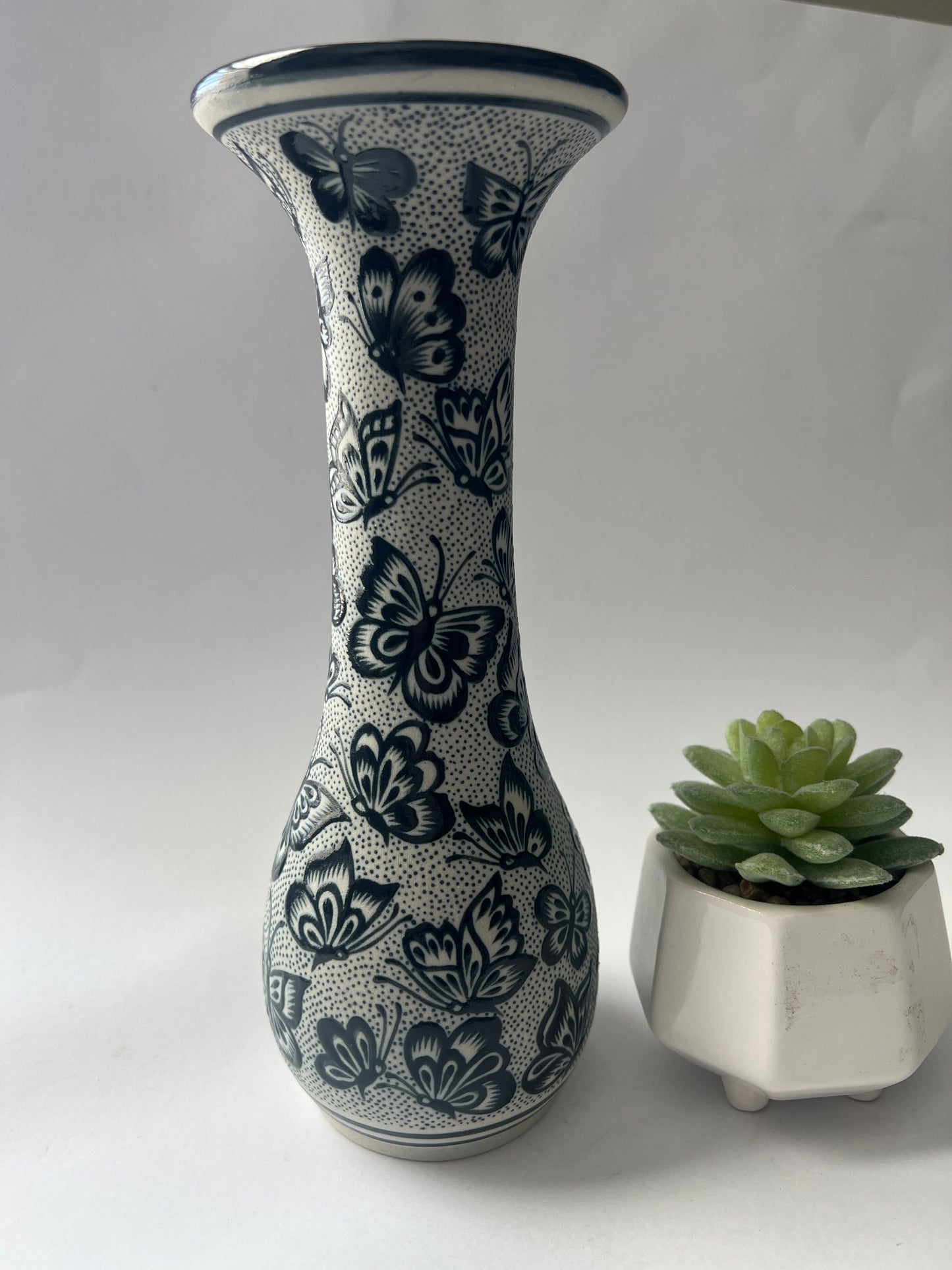 Authentic Guanajuato Butterfly Vase – Hand-Painted Mexican Folk Art