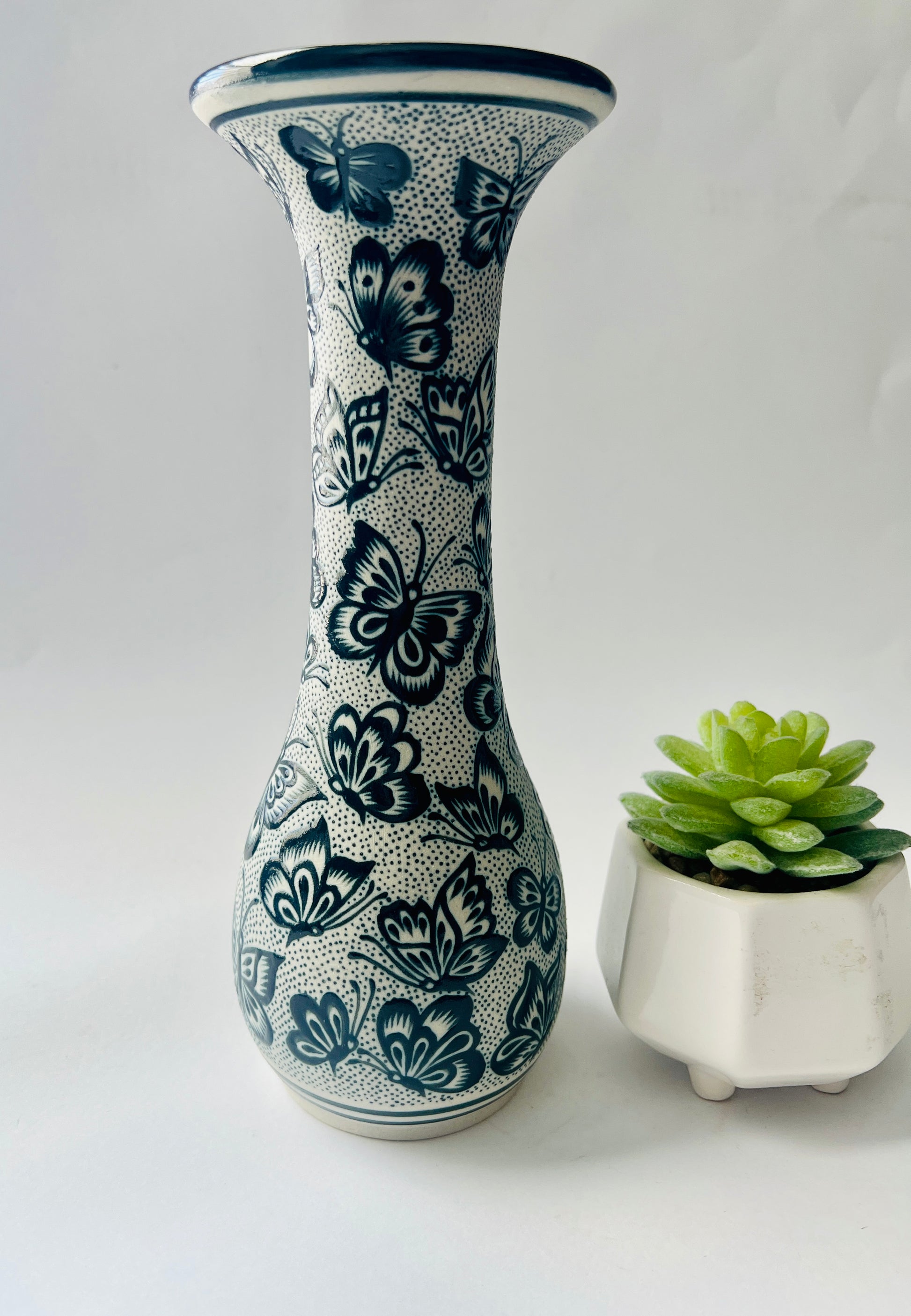 Authentic Guanajuato Butterfly Vase – Hand-Painted Mexican Folk Art