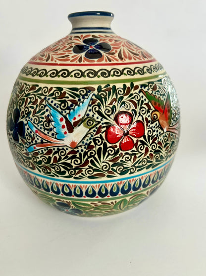 Handmade Guanajuato Ceramic Vase – Hummingbirds & Flowers Pottery