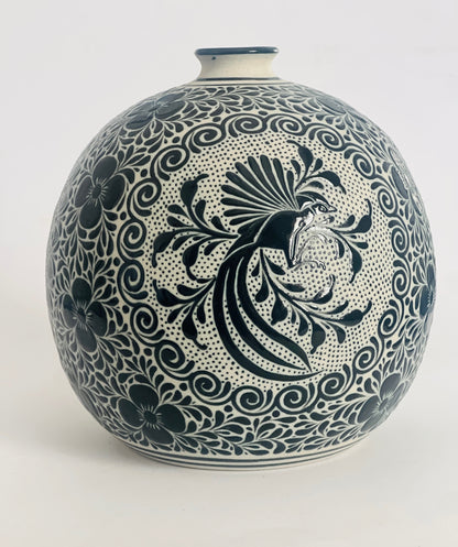 Handmade Guanajuato Black and White Mexican Pottery Vase – Bird & Floral Design