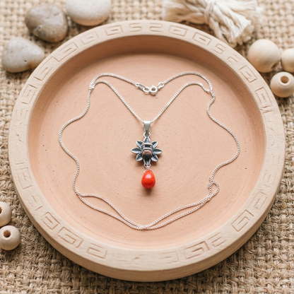 Dije Quetzalcóatl Rojo – Handmade Sterling Silver Mexican Necklace