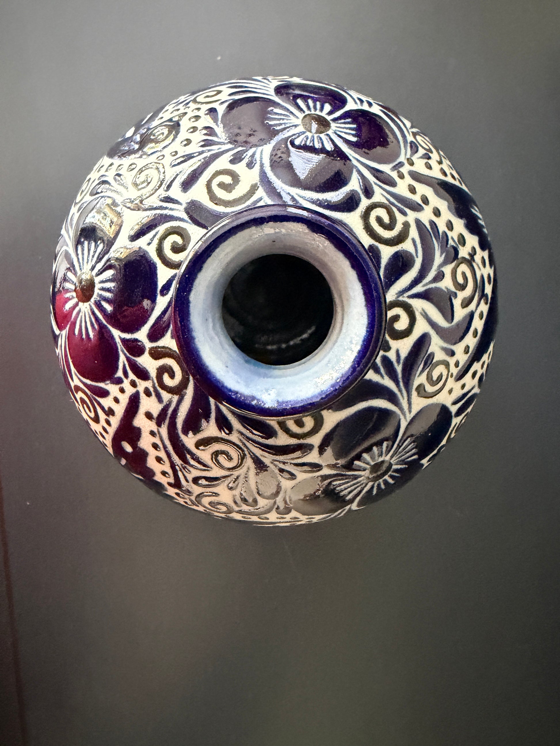 Hand Painted Mexican Blue & White Vase – Bird & Floral Talavera Style Pottery – Small Decorative Vase 4.5”